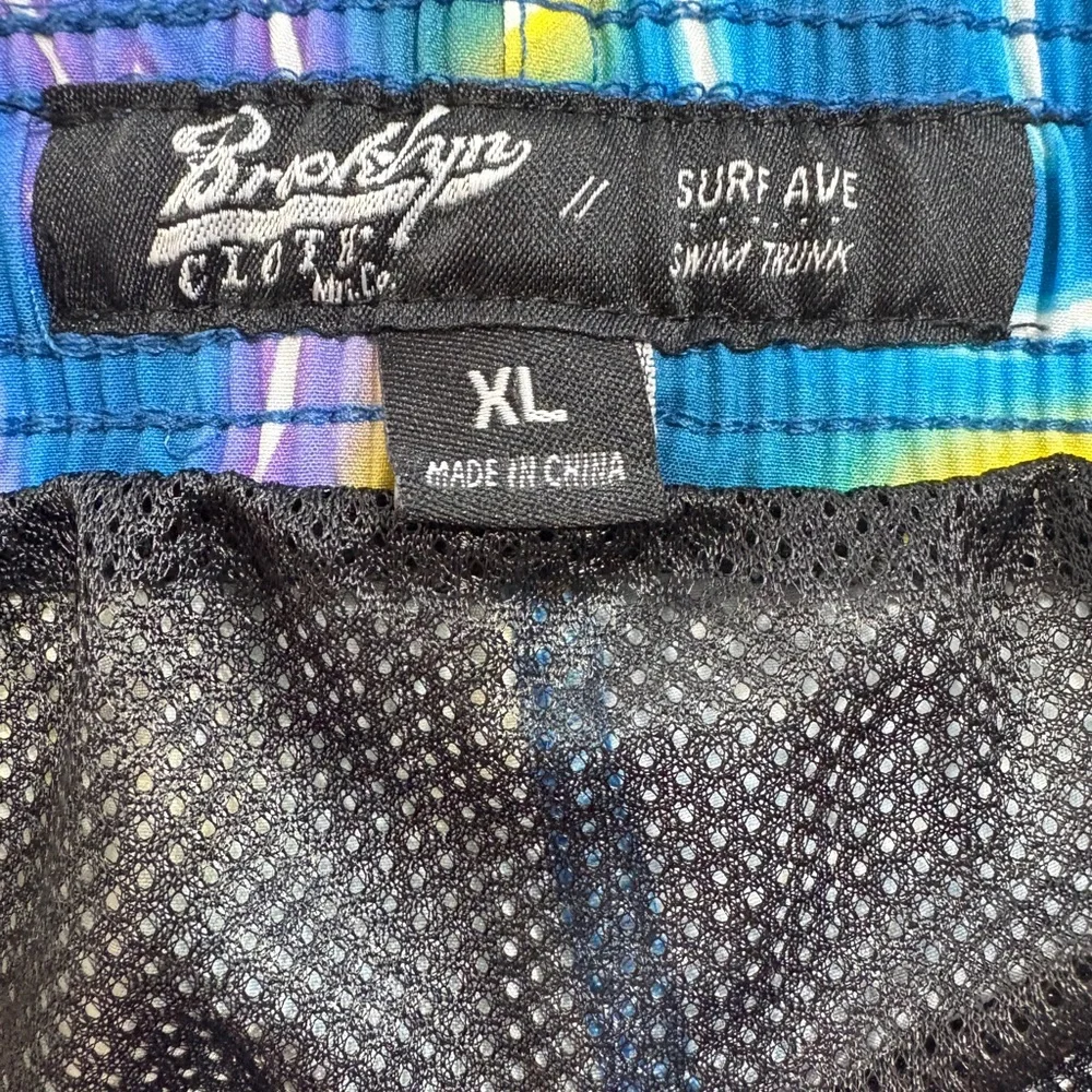 Brooklyn Cloth excellent looks